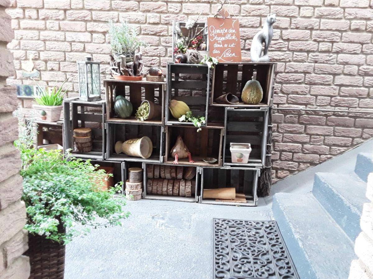 Haus Sonnenblick Apartment Momlingen ภายนอก รูปภาพ