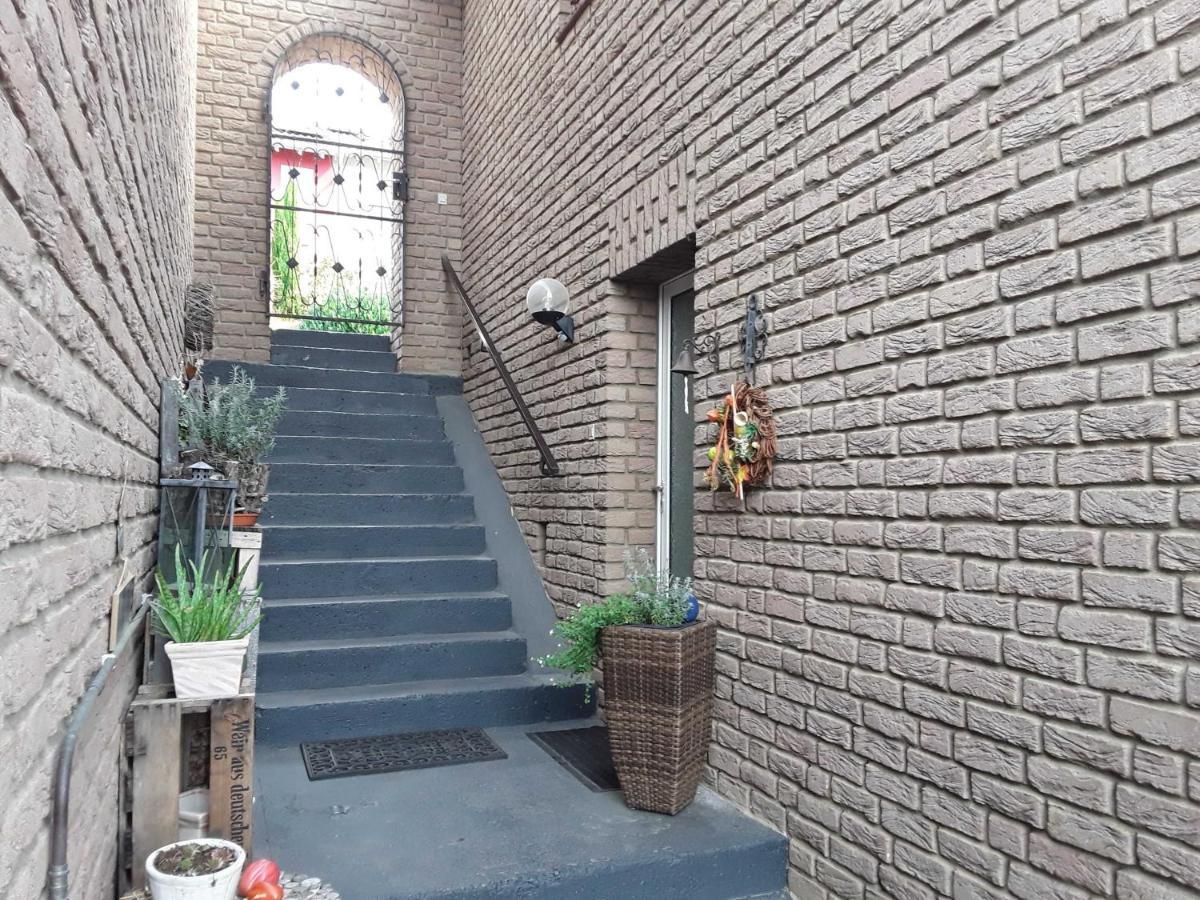 Haus Sonnenblick Apartment Momlingen ภายนอก รูปภาพ