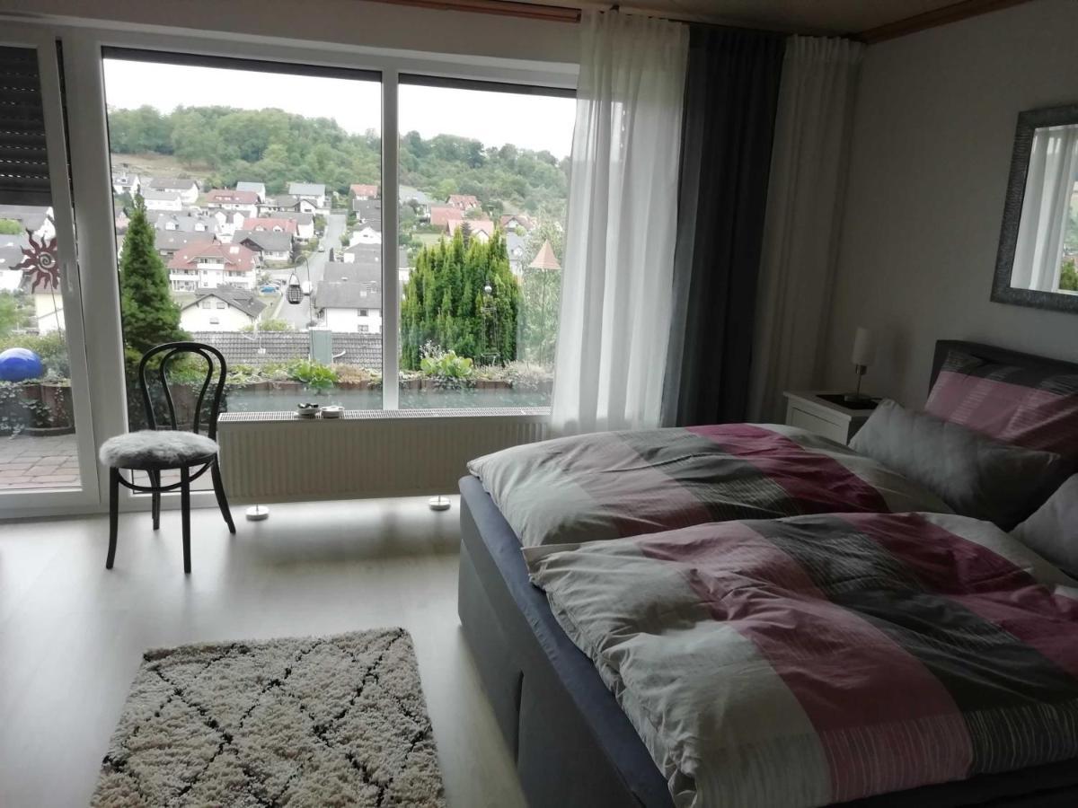Haus Sonnenblick Apartment Momlingen ภายนอก รูปภาพ