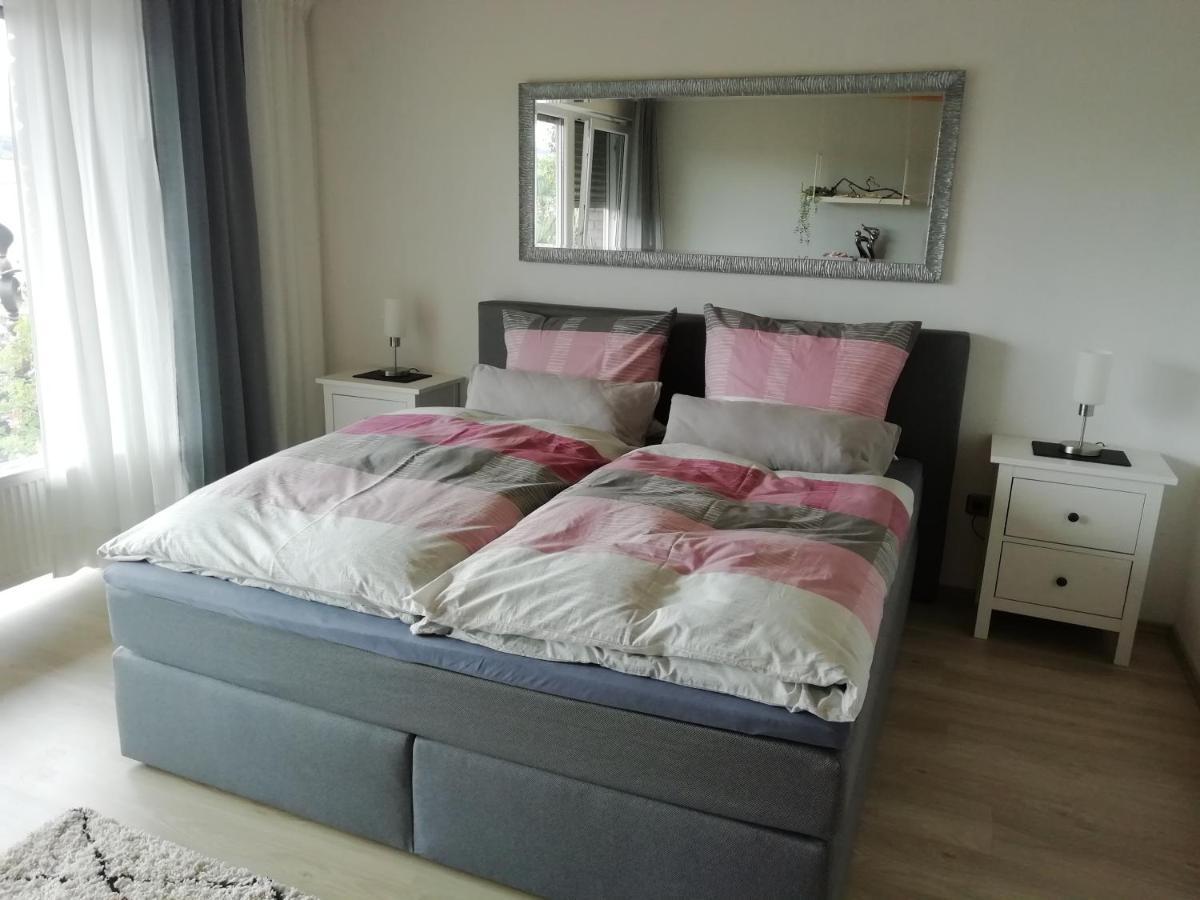 Haus Sonnenblick Apartment Momlingen ภายนอก รูปภาพ